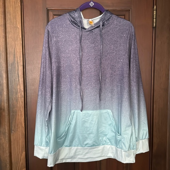 Sweaters - Ombré Hoodie